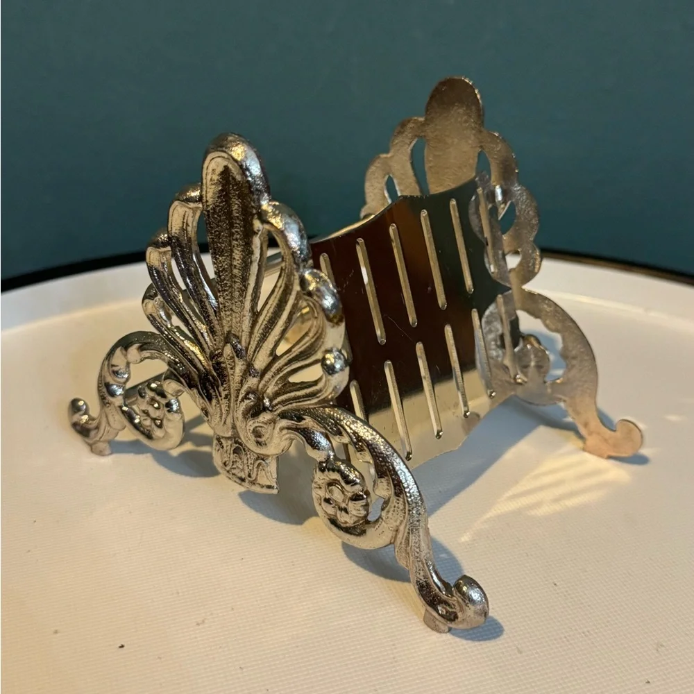 Elegant Vintage 12 Slot Knife Holder / Rest